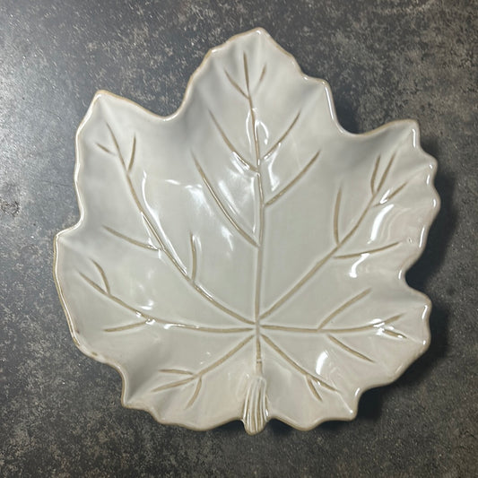 Reactive Glaze Leaf Plate