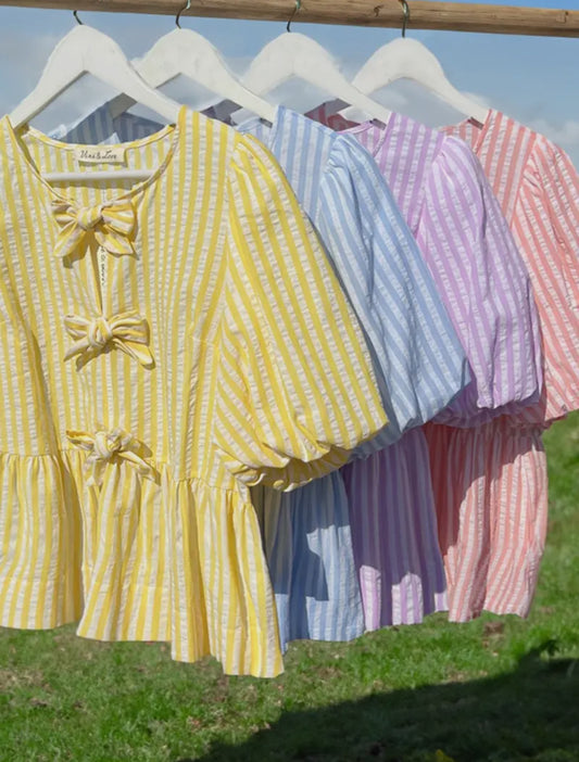 1/3 Open Tie Front Striped Puff
Sleeve Blouse Top