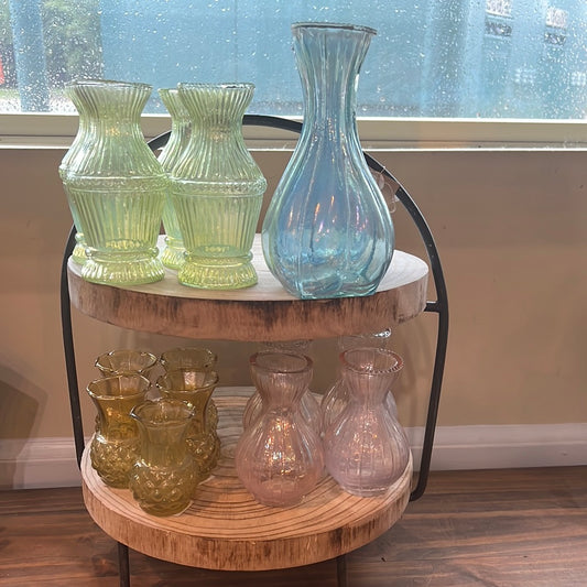 Small assorted transparent vases.