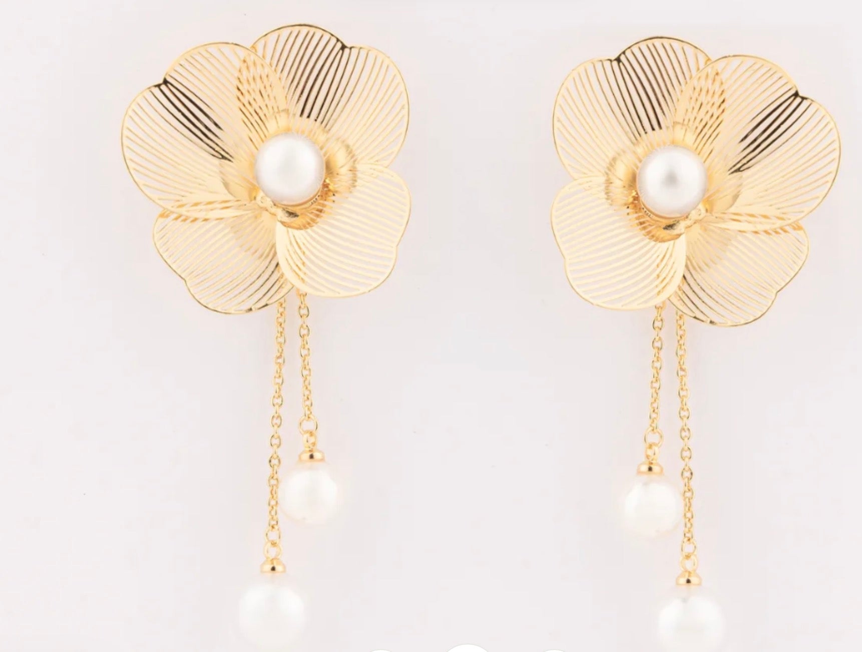 Liza Earrings