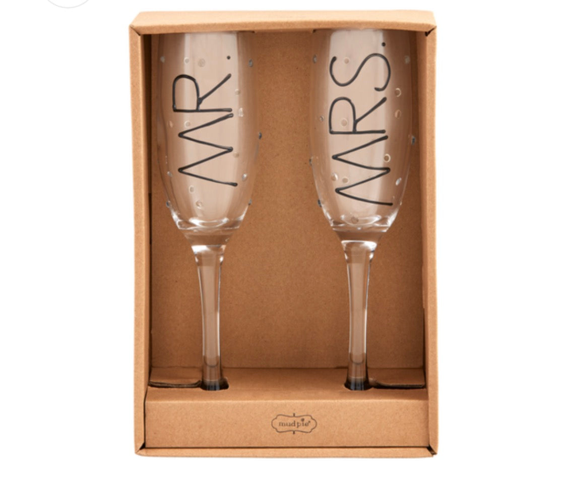 MR. AND MRS. CHAMPAGNE FLUTE SET