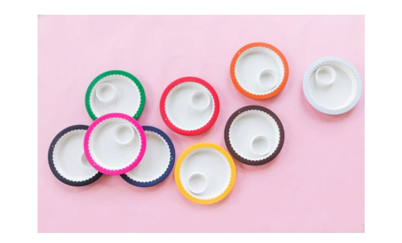 Assorted Nora Fleming bowl bands.