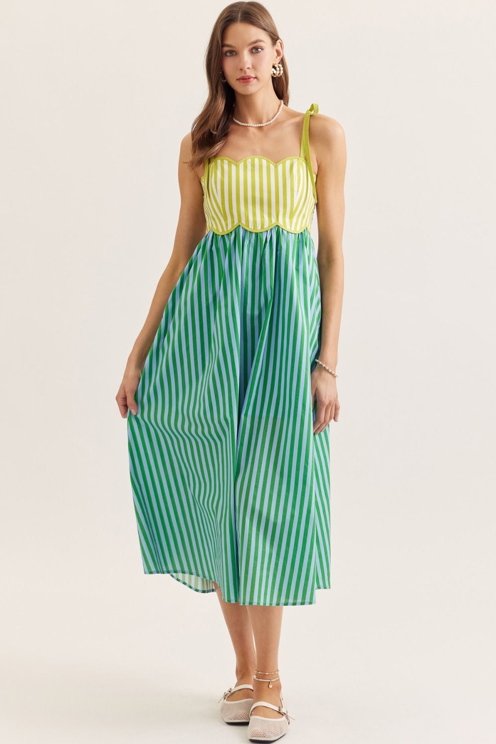 Scalloped Two Tone Midi Dress