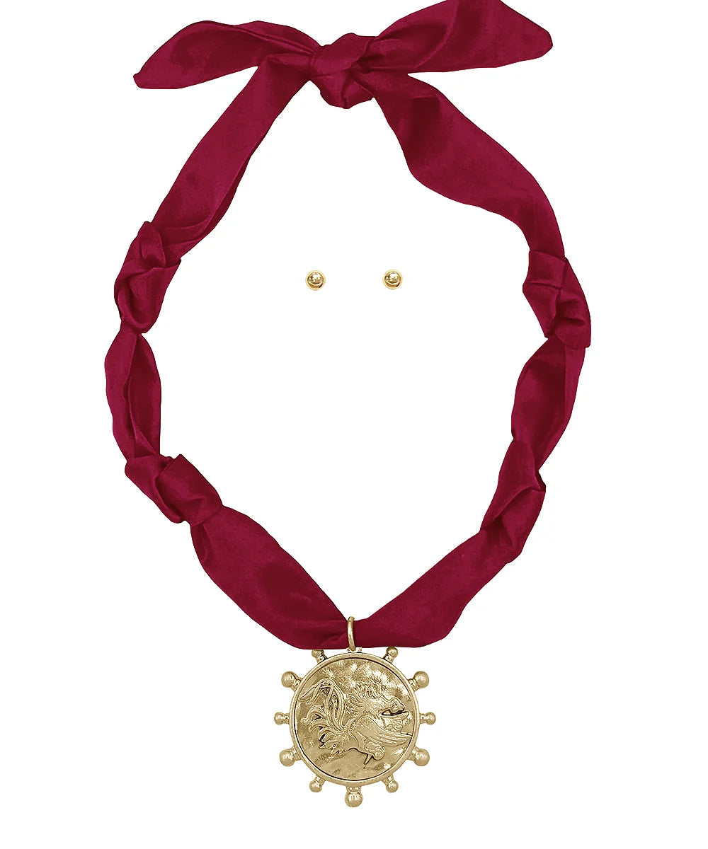 GAMEDAY Head Pendant Scarf Necklace Set
