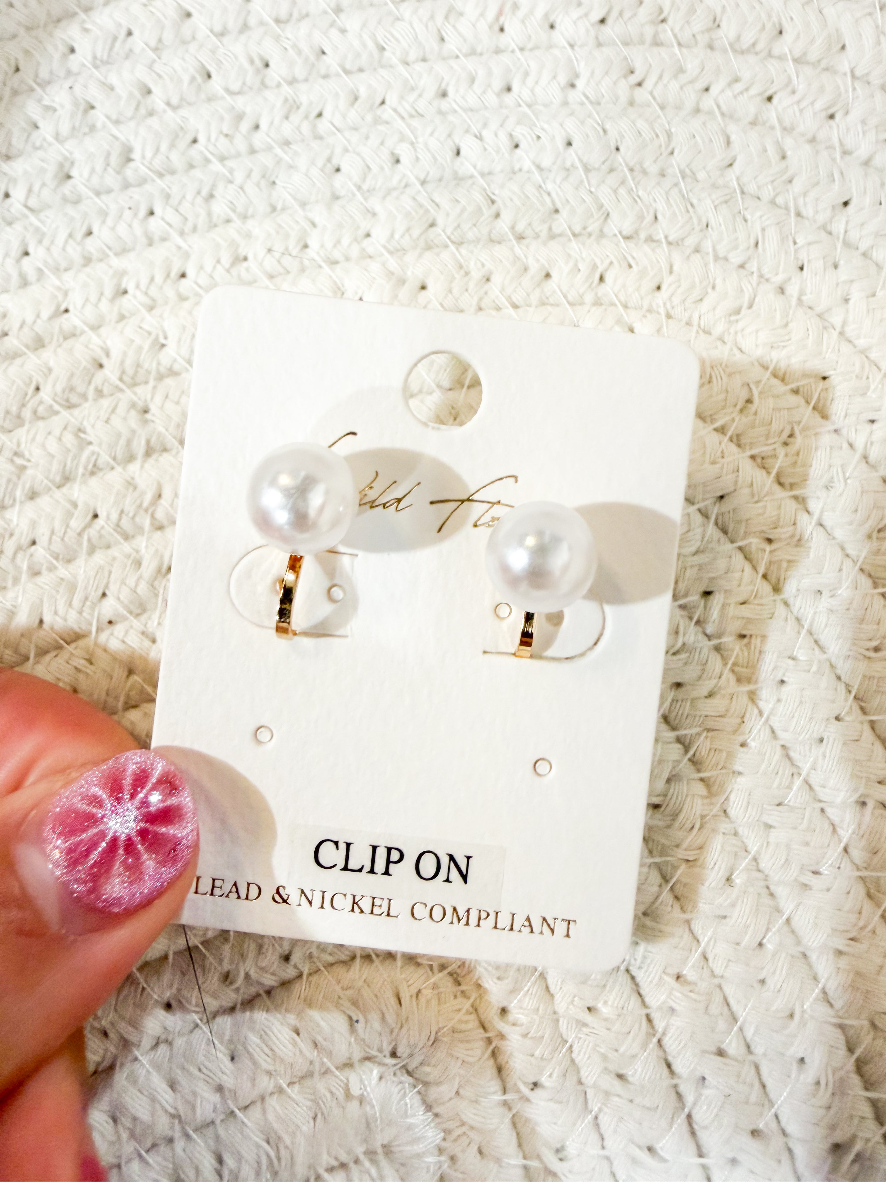 Clip on Pearls