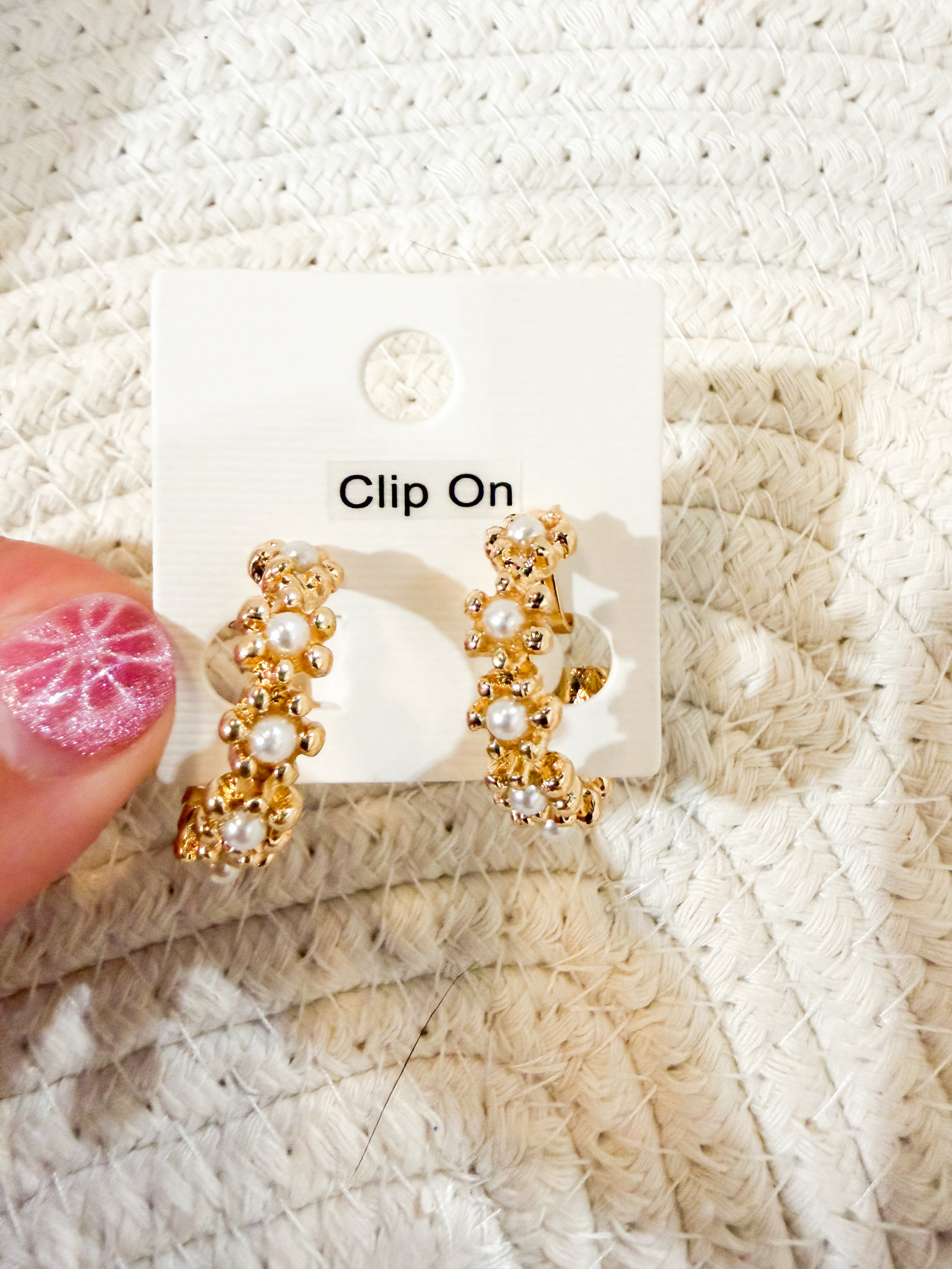 Clip on Pearl Flower Hoop