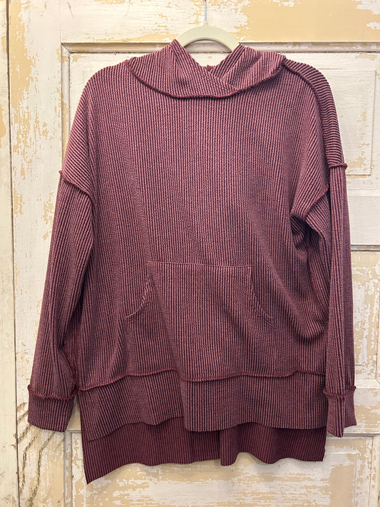 Burgundy textured mineral washed ribbed wide neck top.
