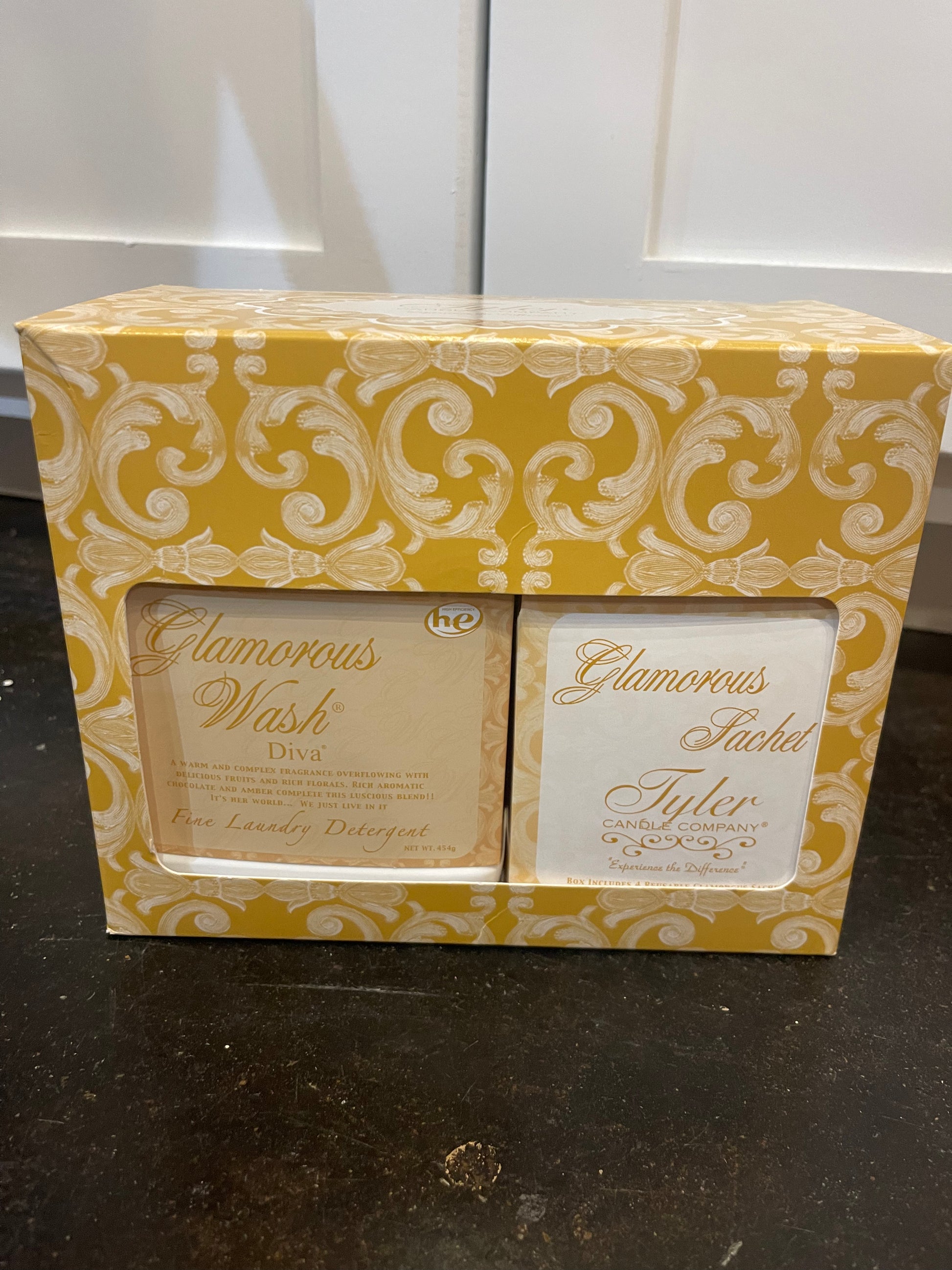 "Diva" Tyler Candle Company Glamorous Gift Suite V.