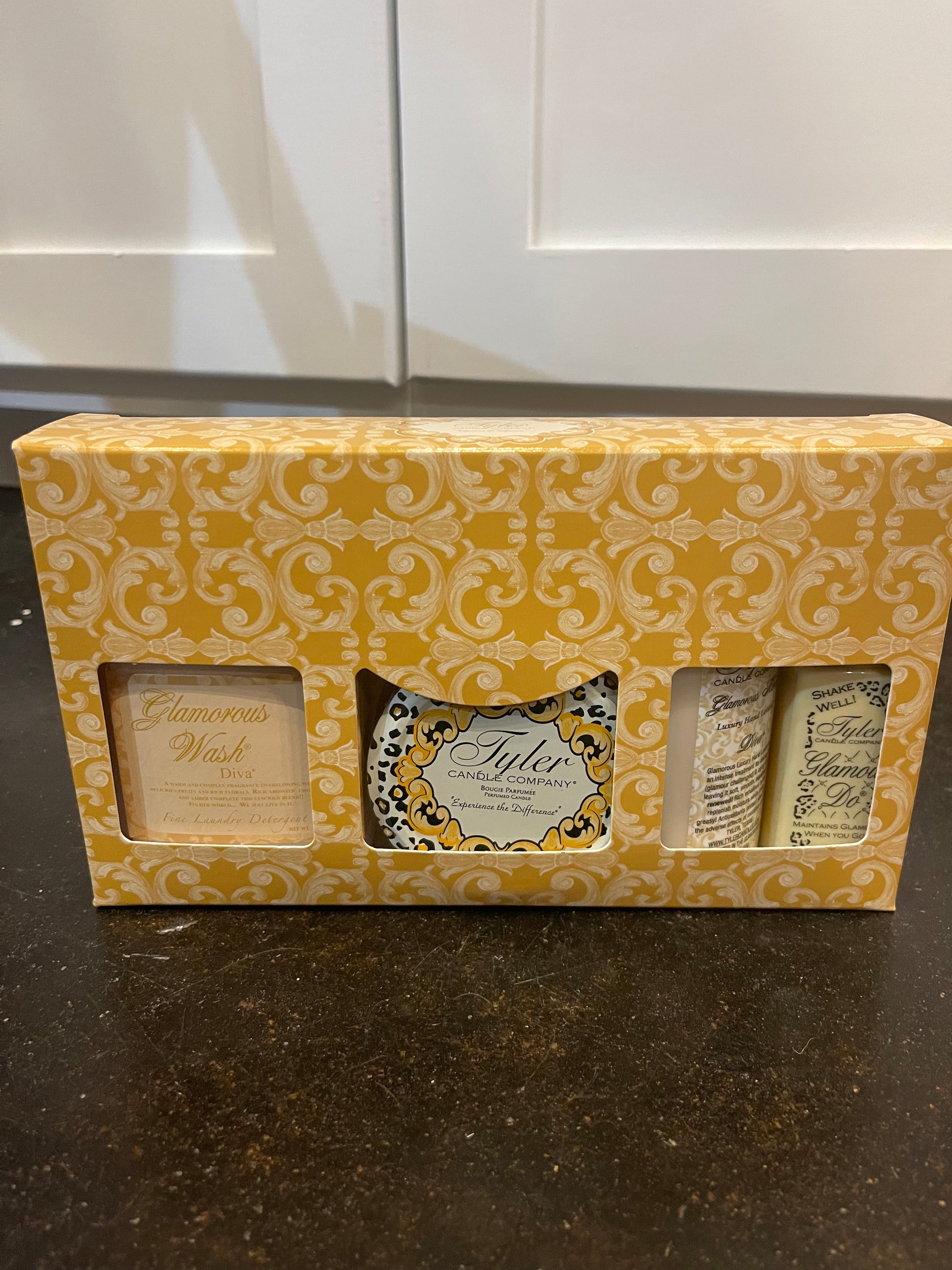"Diva" Tyler Candle Company Glamorous Gift Suite IV.