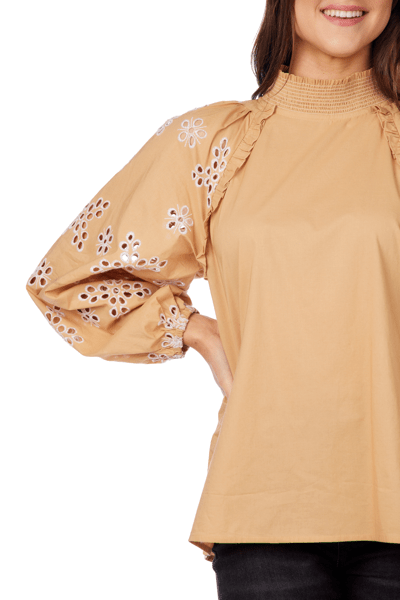 EMILIA EYELET TOP