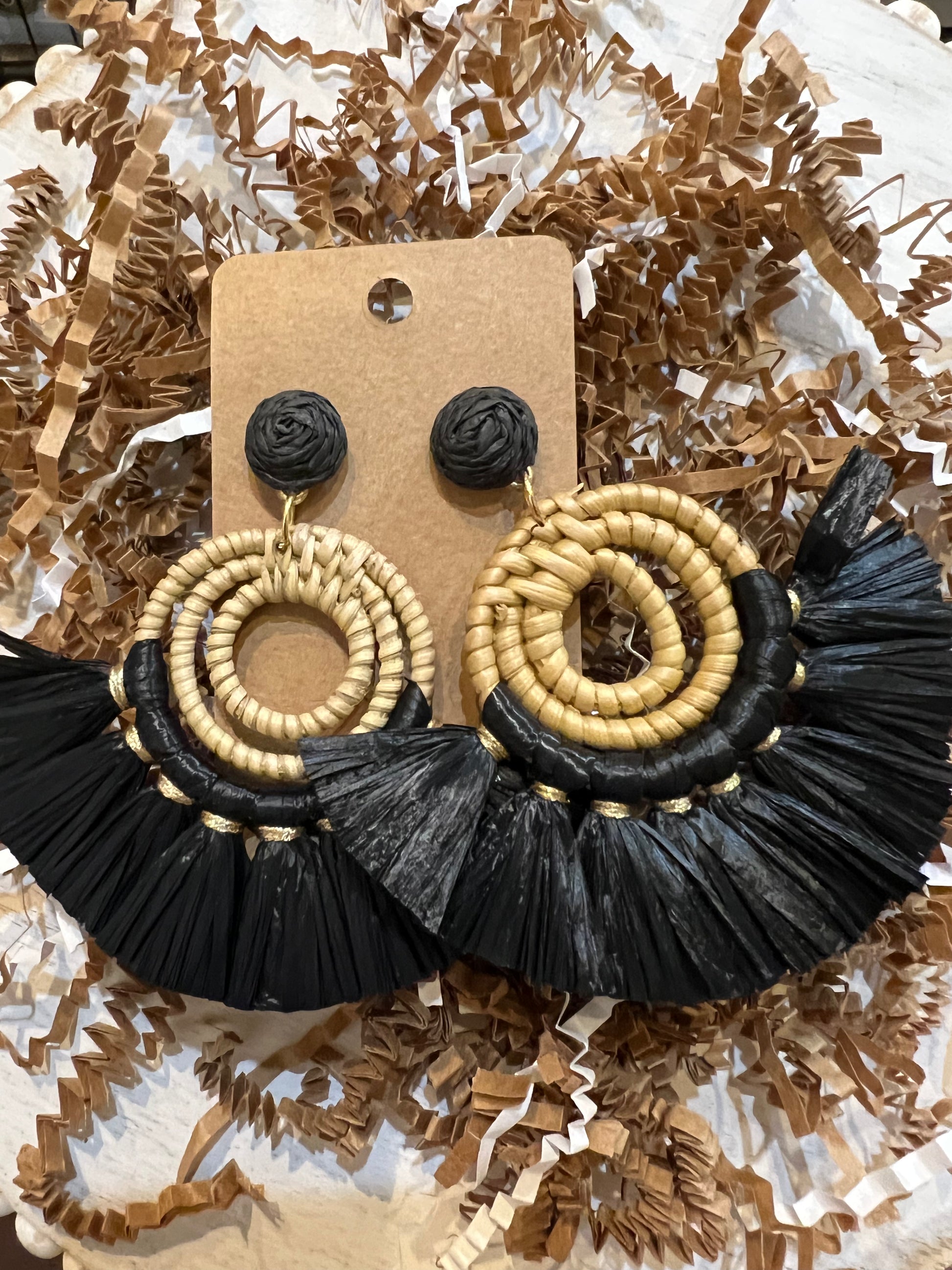 Black raffia tassel bamboo earrings.