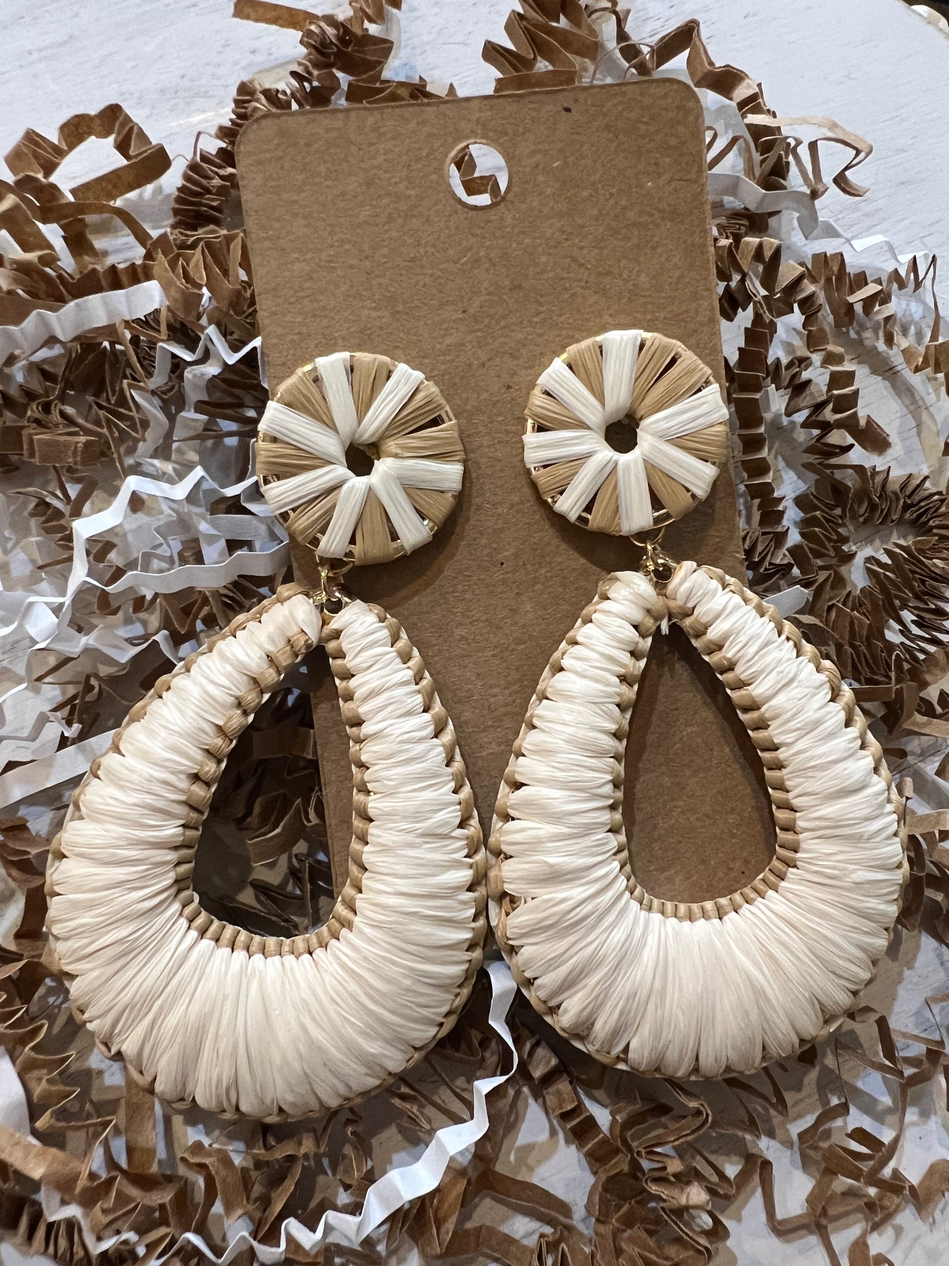 Tan and white raffia wrapped teardrop earrings.