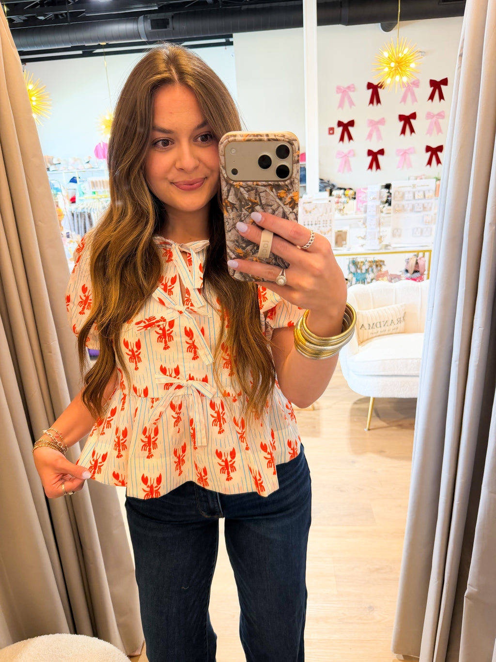 Lobster print puff sleeve top