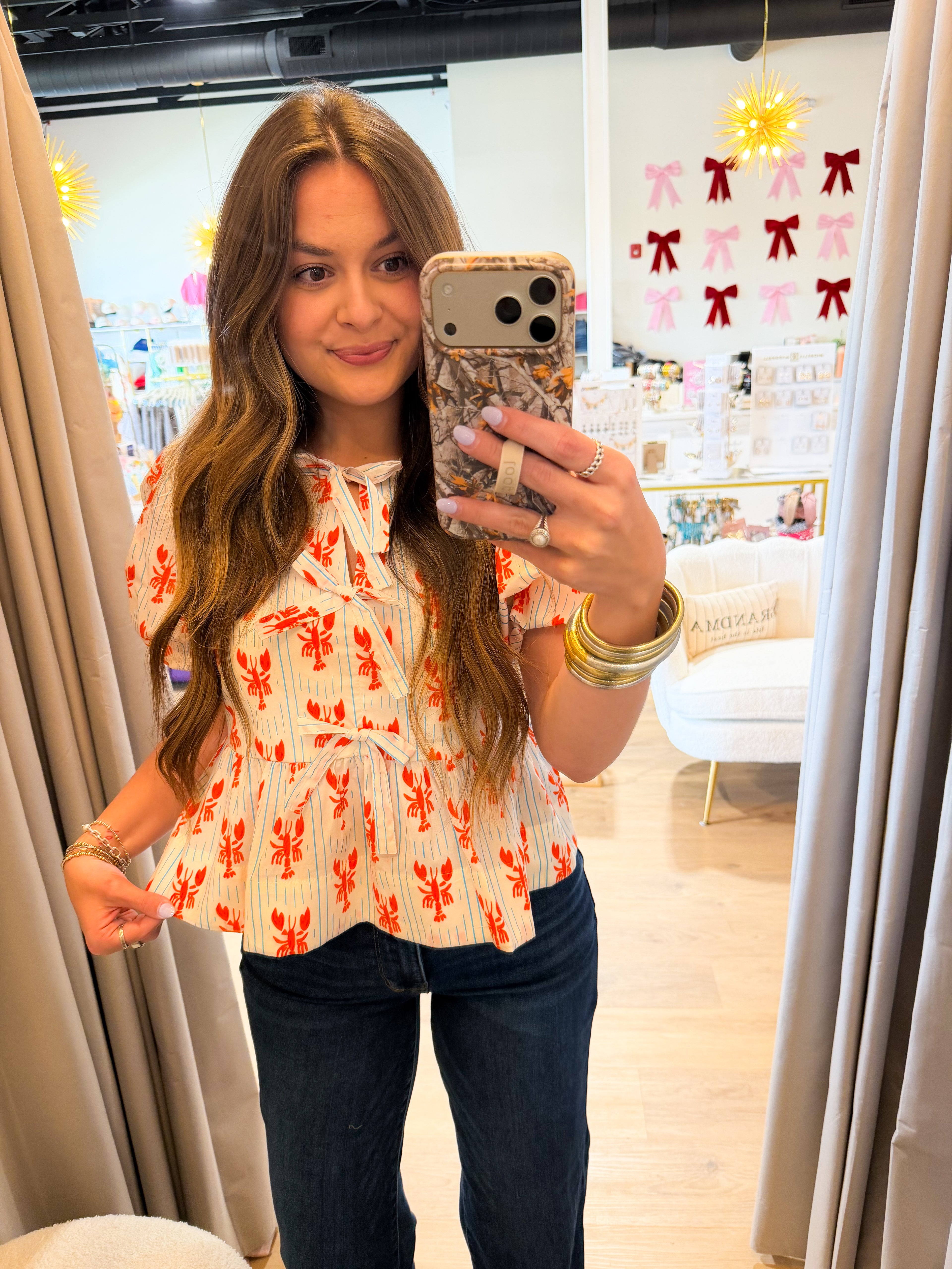 Lobster print puff sleeve top