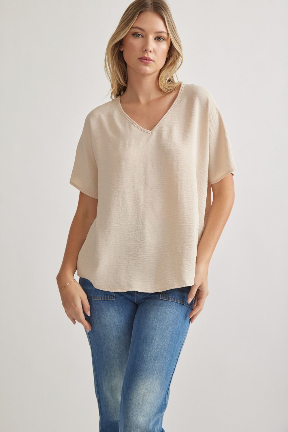 Basic V-Neck Shirt