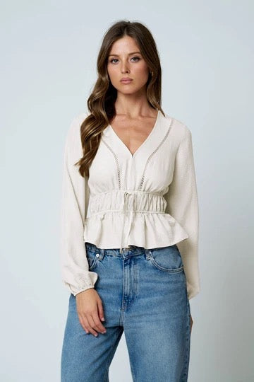 LADDER LACE TRIM V NECK LONG SLEEVE RUFFLE HEM TOP