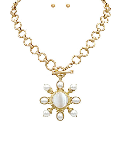 Pearl Large Statement Necklace