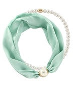 Solid Scarf & Pearl Magnetic Necklace