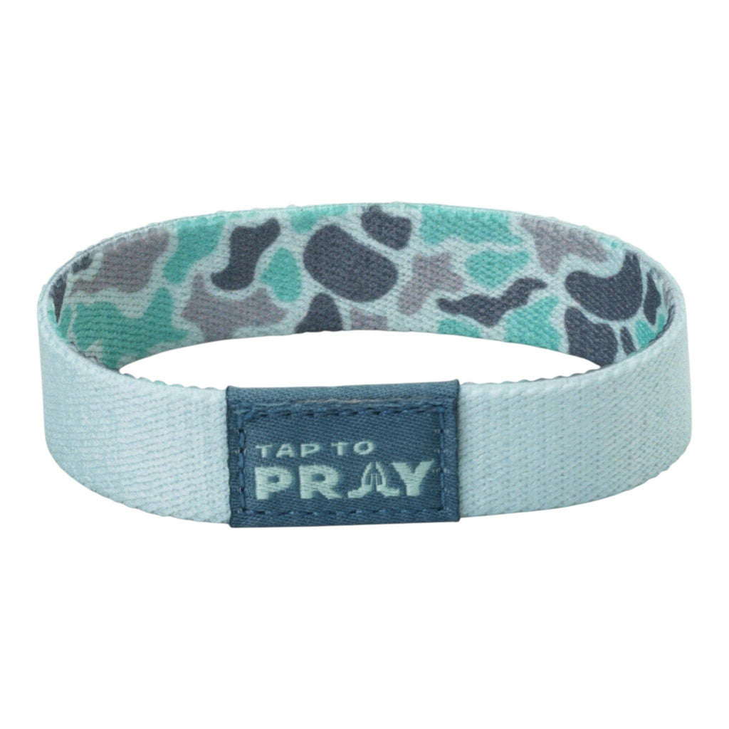 Versible - Tap To Pray® Wristband – River Rock Camo - Mint