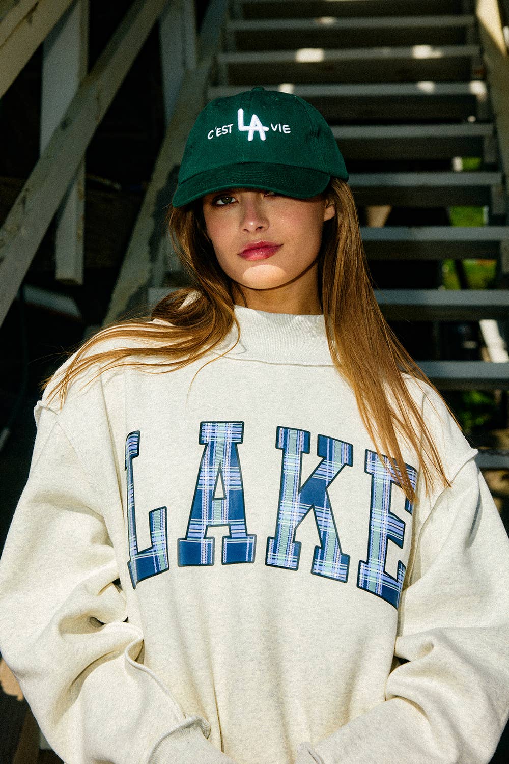 'LAKE & MOUNTAIN' Mock-neck