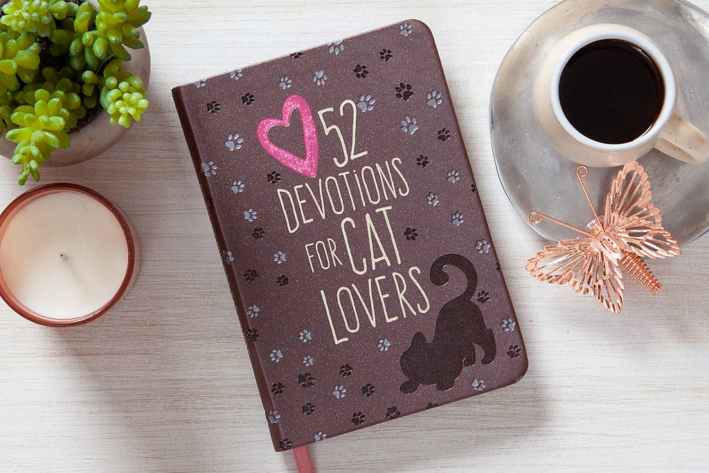 BroadStreet Publishing Group, LLC - 52 Devotions for Cat Lovers (Devotional, Fall Reading)
