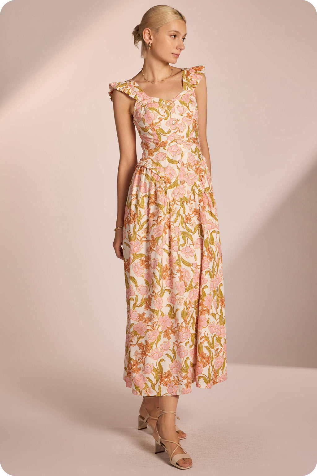 Strut & Bolt - Floral Fit and Flare Maxi Dress