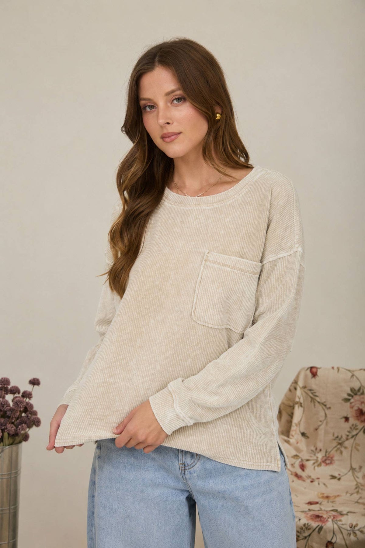 J.O.A - WASHED POCKET DETAIL LONG SLEEVE RIB KNIT TOP