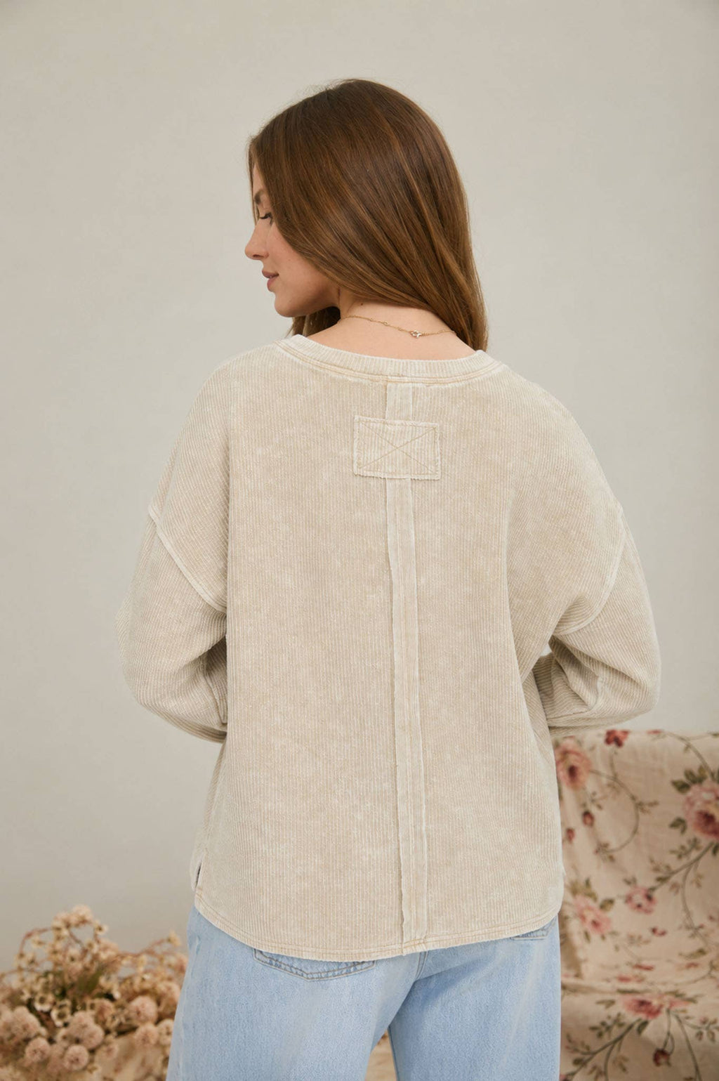 J.O.A - WASHED POCKET DETAIL LONG SLEEVE RIB KNIT TOP