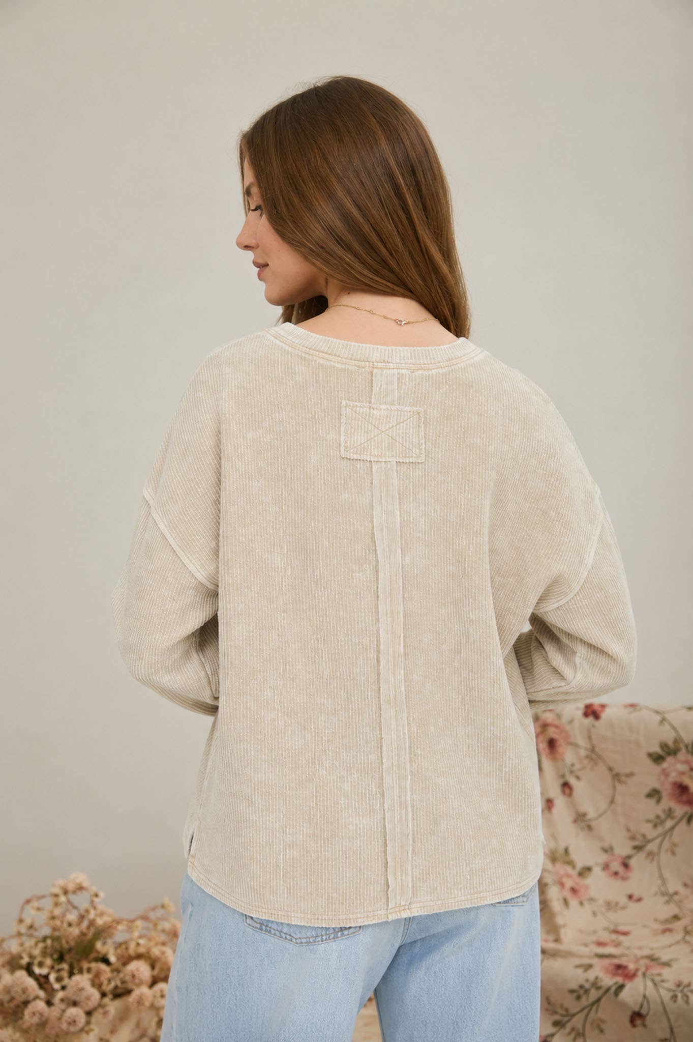 J.O.A - WASHED POCKET DETAIL LONG SLEEVE RIB KNIT TOP