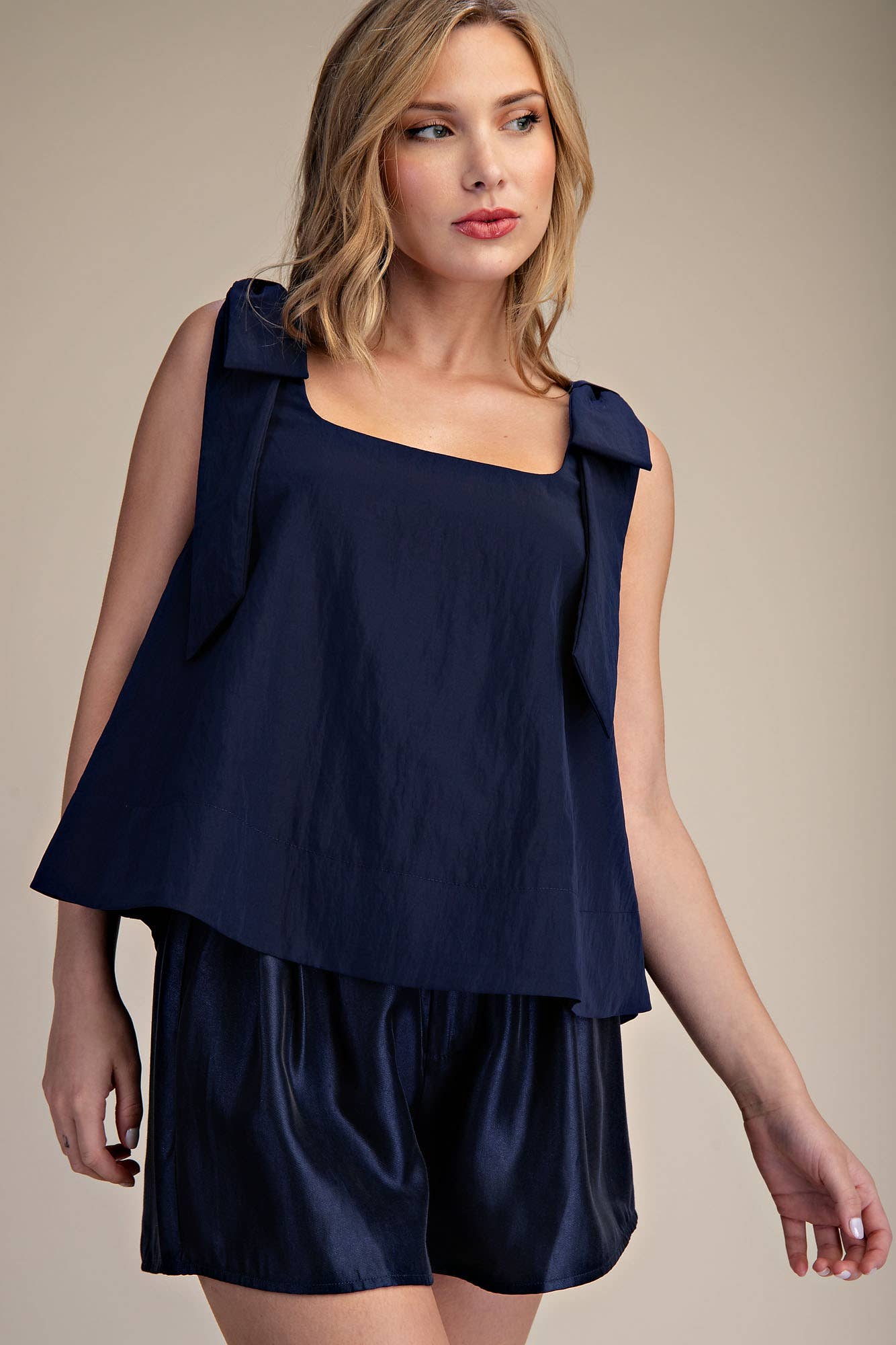 Scoop Neck Bow Shoulder Top