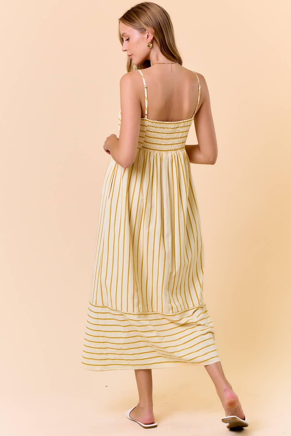 MAXI DRESS W/ SIDE POCKET