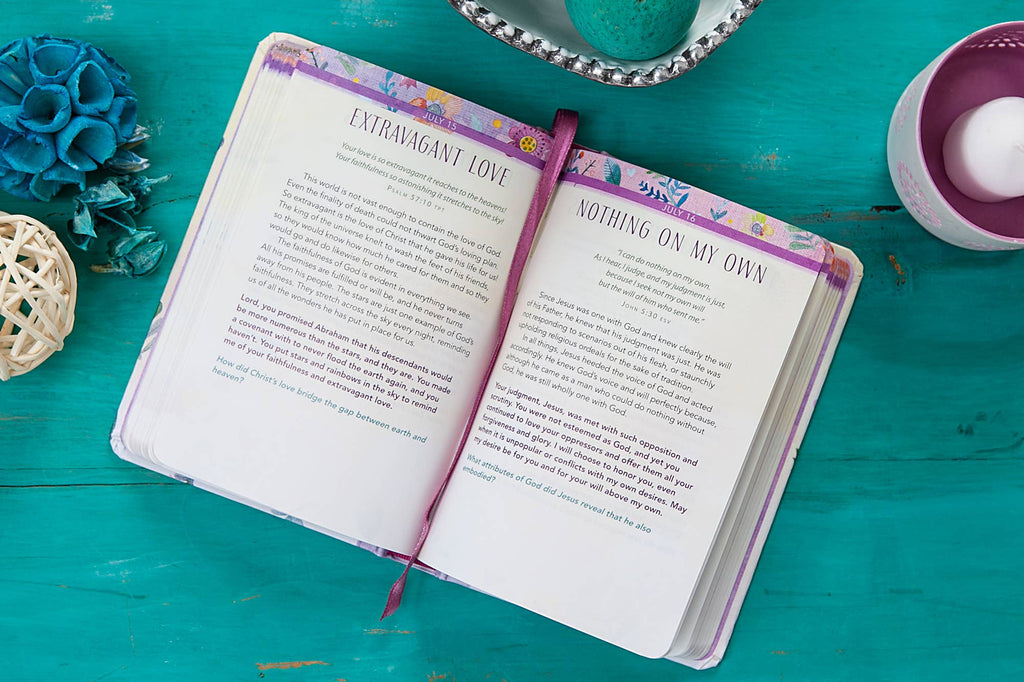 BroadStreet Publishing Group, LLC - Amazing Grace (Yearlong Devotional, Linen-bound Hardcover)