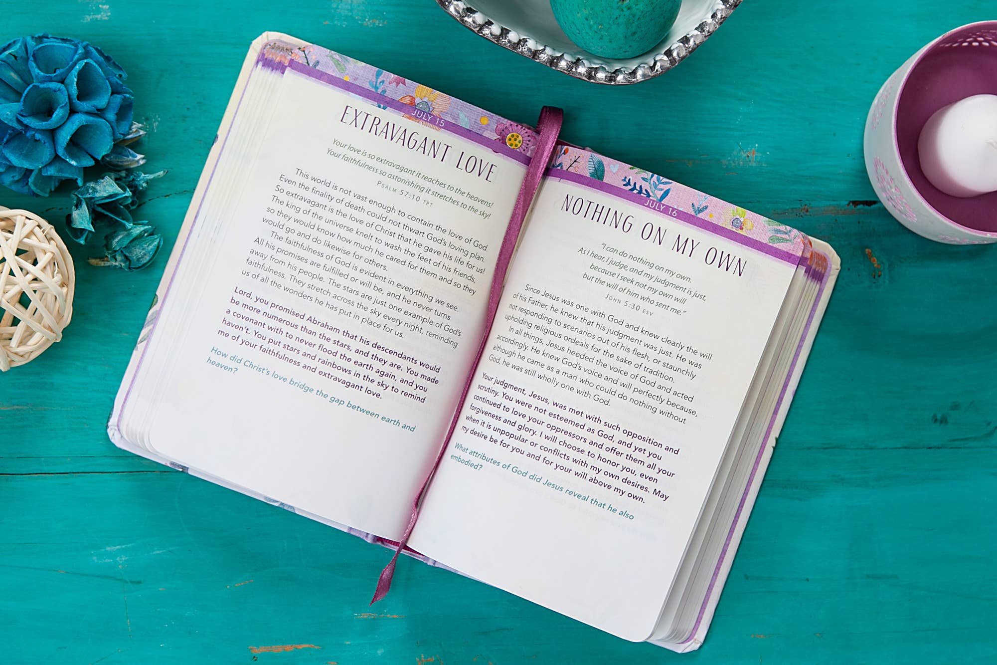BroadStreet Publishing Group, LLC - Amazing Grace (Yearlong Devotional, Linen-bound Hardcover)