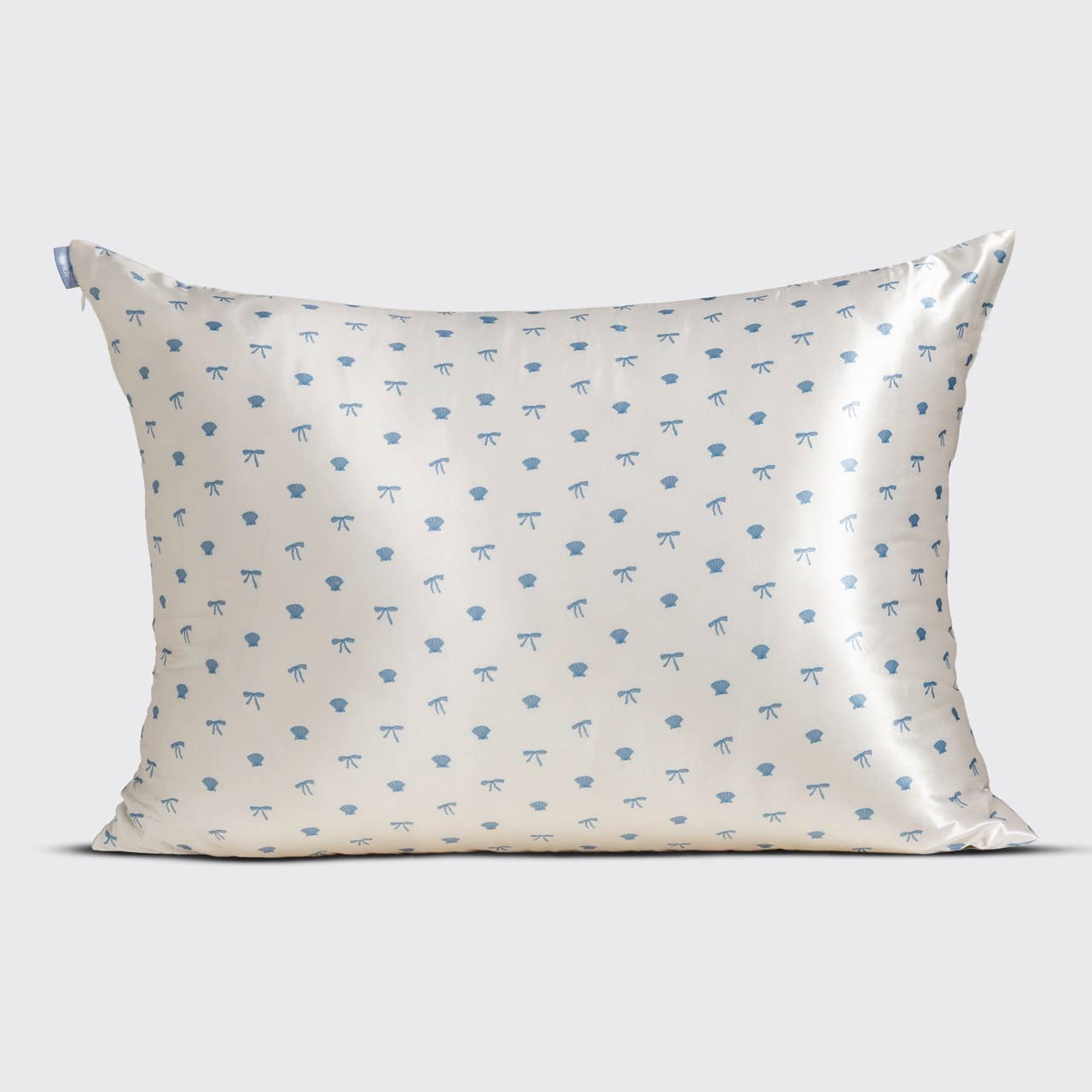 KITSCH - Standard Satin Pillowcase - Pearlized Cream & Coastal Blue Print