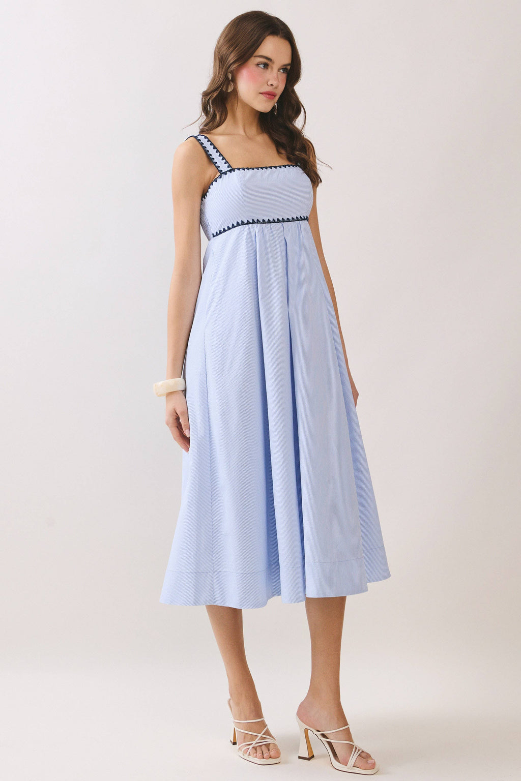 Contrast Trim Detail Empire Waist Midi Dress