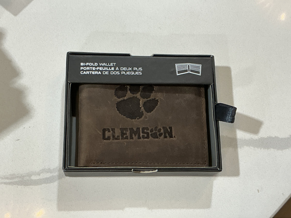 Tri-fold wallet